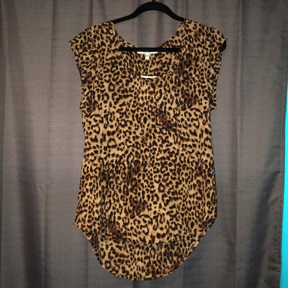 NWT Women’s Daniel Rainn leopard print blouse.